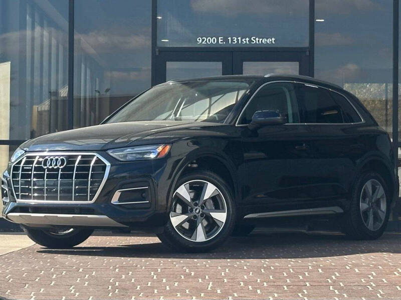 2023 Audi Q5 quattro Premium 40 TFSI