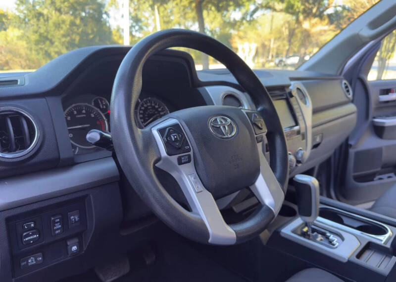 2016 Toyota Tundra SR5