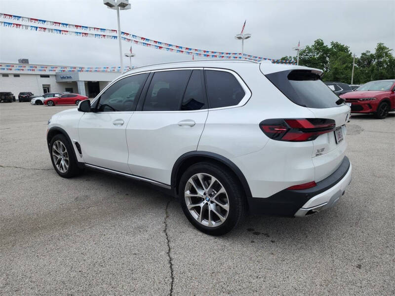 Used 2024 BMW X5 40i with VIN 5UX23EU07R9S74438 for sale in Claremore, OK