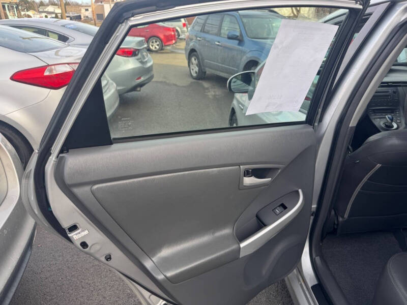 2010 Toyota Prius II