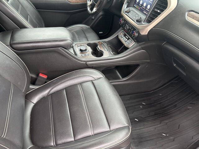 2020 GMC Acadia Denali