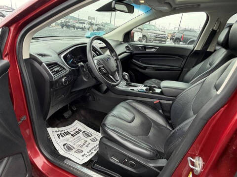 2016 Ford Edge Titanium