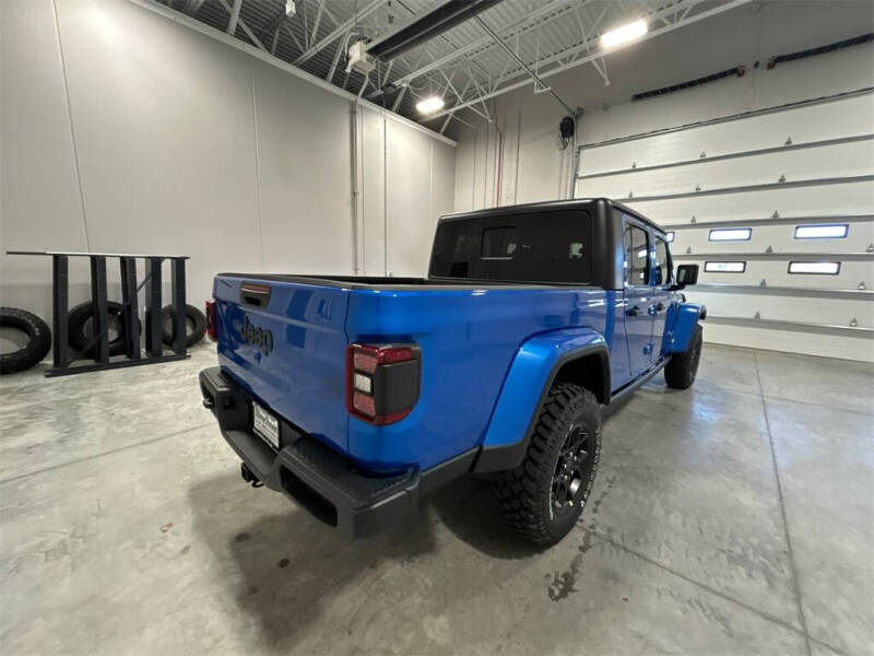 2026 Jeep Gladiator Willys