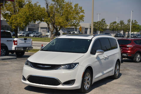 2018 Chrysler Pacifica for sale at Motor Car Concepts II - Kirkman Location in Orlando FL
