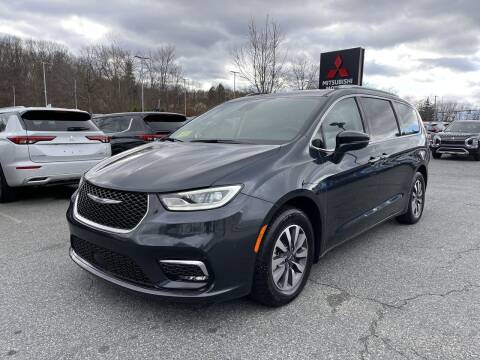 2021 Chrysler Pacifica for sale at Midstate Auto Group in Auburn MA