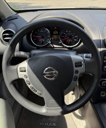 2015 Nissan Rogue Select S