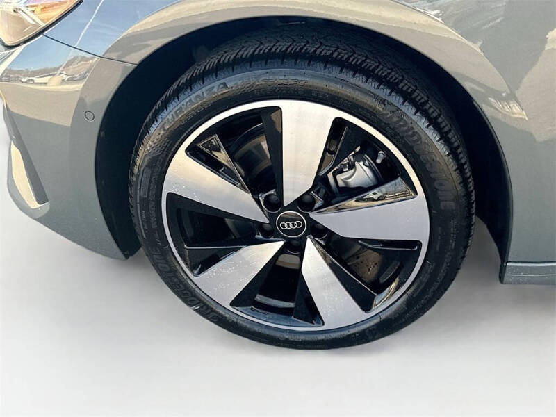 2025 Audi A5 quattro Premium Plus TFSI