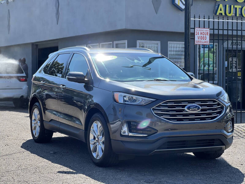 2020 Ford Edge Titanium