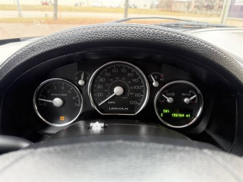 2008 Lincoln Mark LT