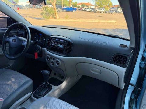 2010 Hyundai Accent GS