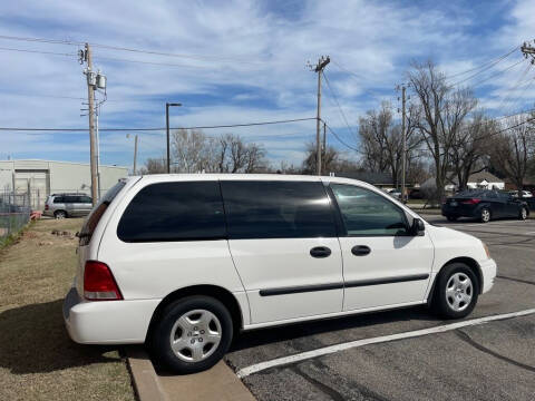 2004 Ford Freestar S