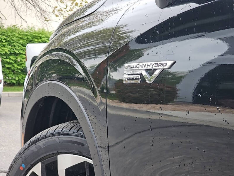 2025 Mitsubishi Outlander PHEV SEL