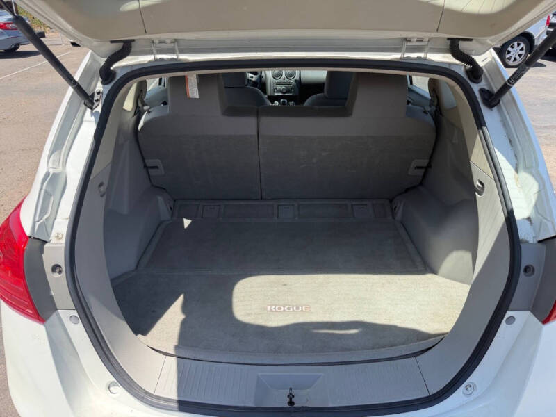 2011 Nissan Rogue S