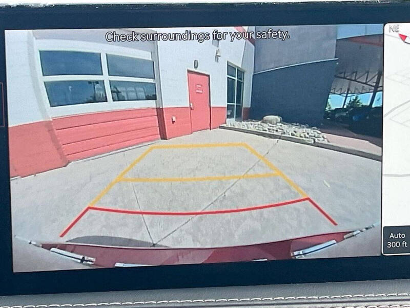 2023 Genesis G70