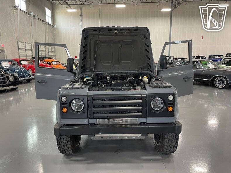 1991 Land Rover Defender