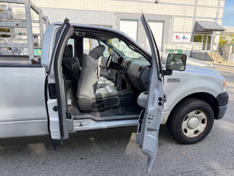 2005 Ford F-150 XL