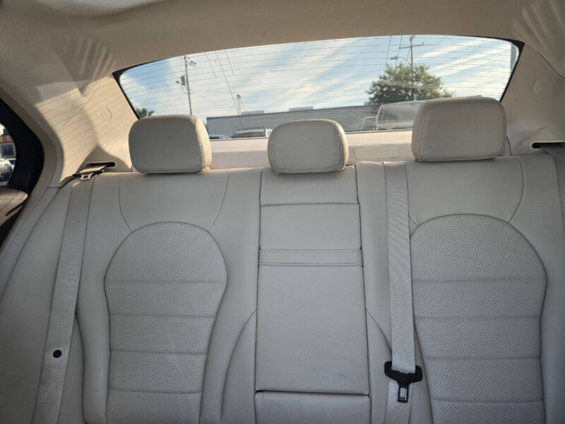 2015 Mercedes-Benz C-Class C 300