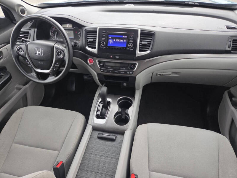 2016 Honda Pilot LX