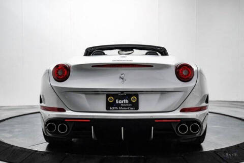 2016 Ferrari California T