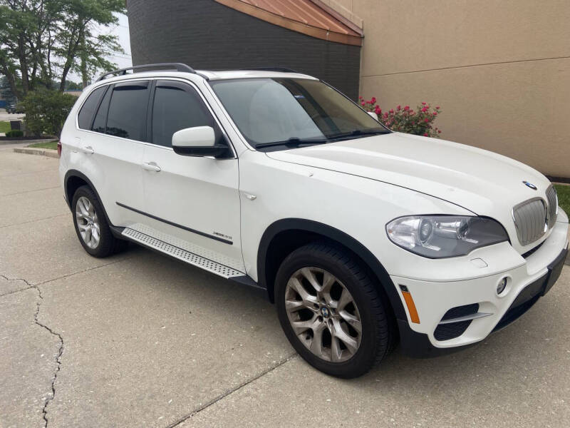 Image 4 of 2013 BMW X5 xDrive35i Premium
