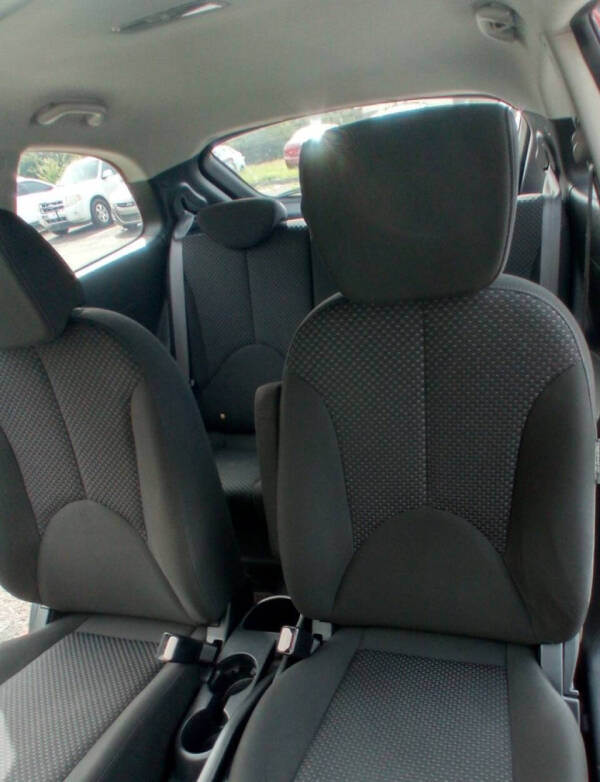 2011 Hyundai Accent GL