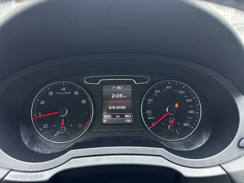 2015 Audi Q3 2.0T quattro Prestige