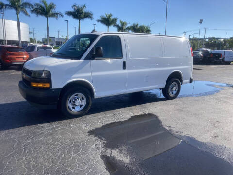 2019 Chevrolet Express 2500