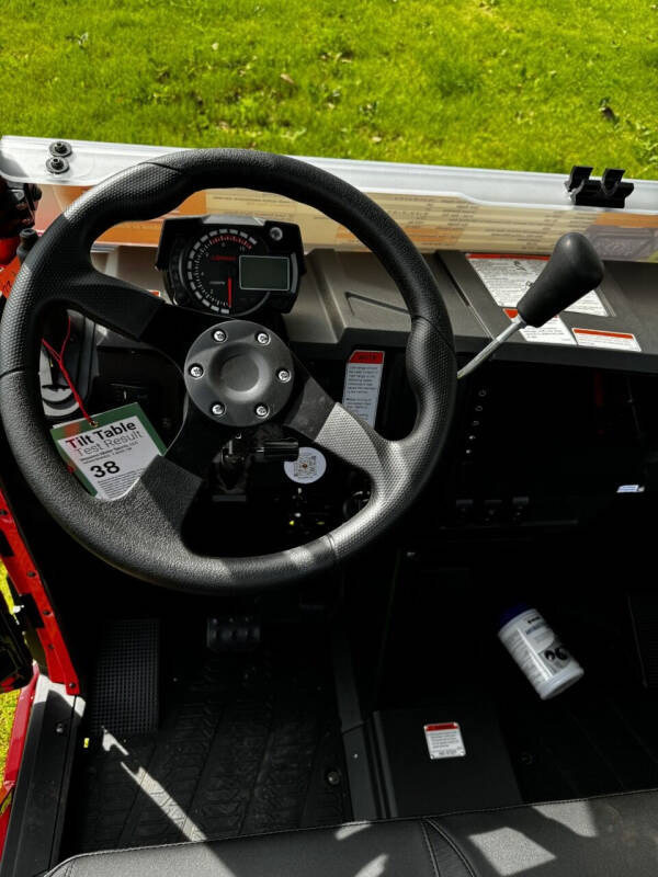 2024 Massimo T-Boss 760