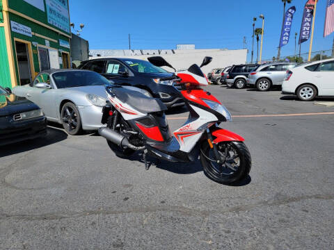2014 Kymco SUPER 8