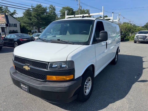 2021 Chevrolet Express 2500