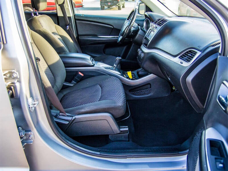 2020 Dodge Journey SE Value