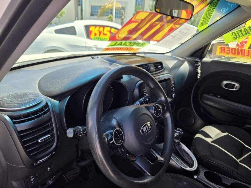 2019 Kia Soul +