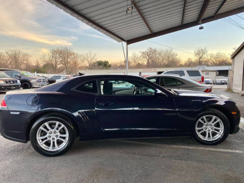 2014 Chevrolet Camaro for sale at Fernando's Auto Sales LLC. in Dallas TX