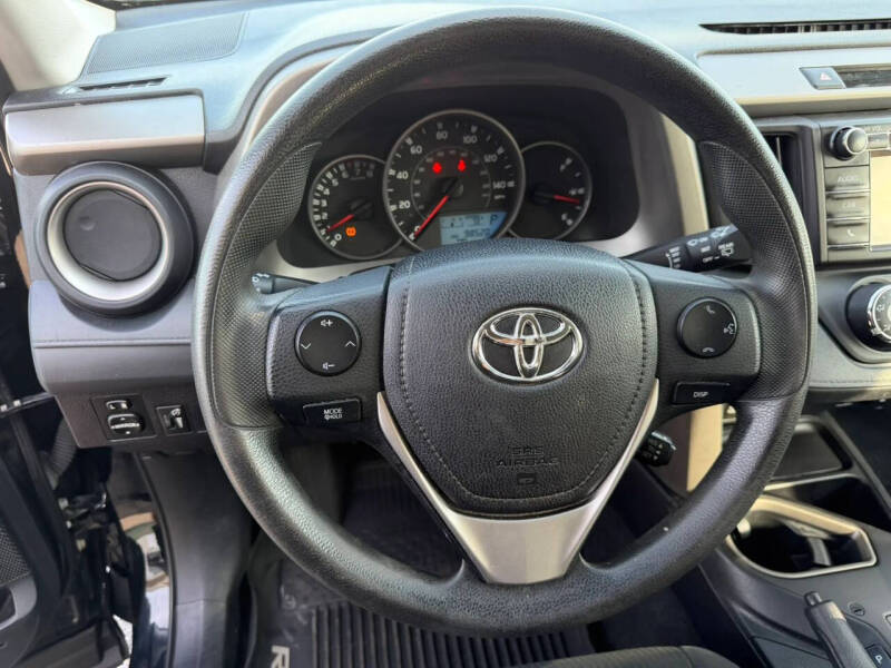 2016 Toyota RAV4 LE