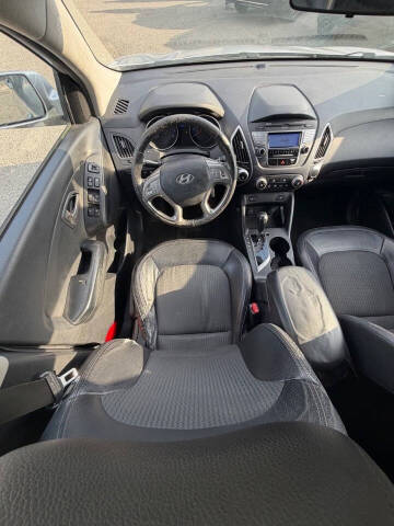 2011 Hyundai Tucson GLS