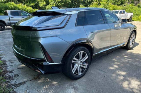 2024 Cadillac LYRIQ Tech