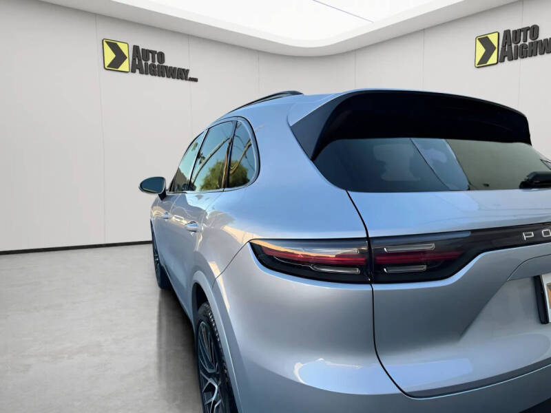 2019 Porsche Cayenne S