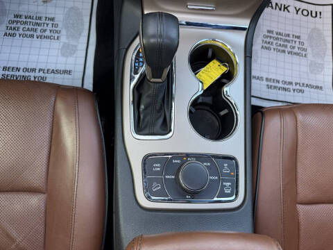 2017 Jeep Grand Cherokee Summit