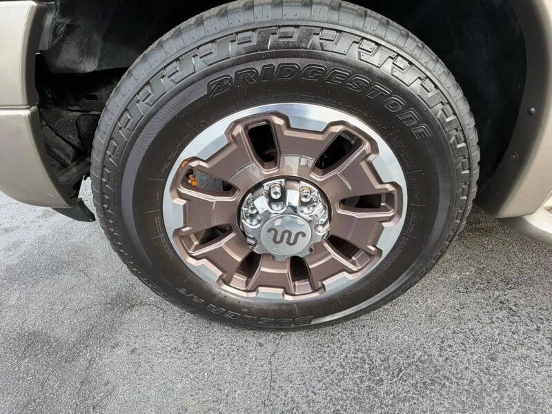 2005 Ford Excursion Eddie Bauer