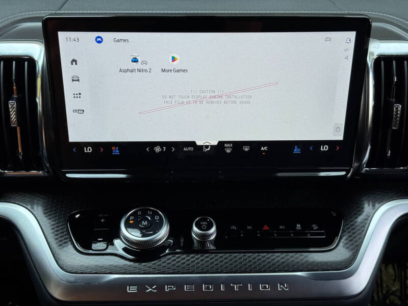 2026 Ford Expedition Platinum