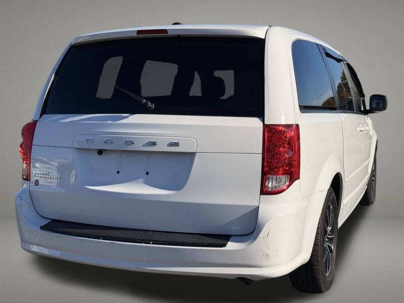 2016 Dodge Grand Caravan SE