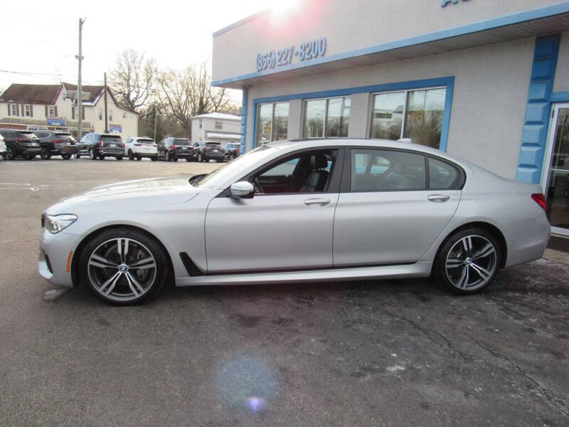 2019 BMW 7 Series 740i