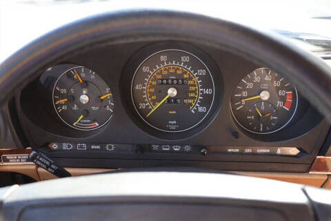 1986 Mercedes-Benz 560-Class 560 SL