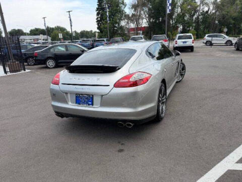 2012 Porsche Panamera 4S