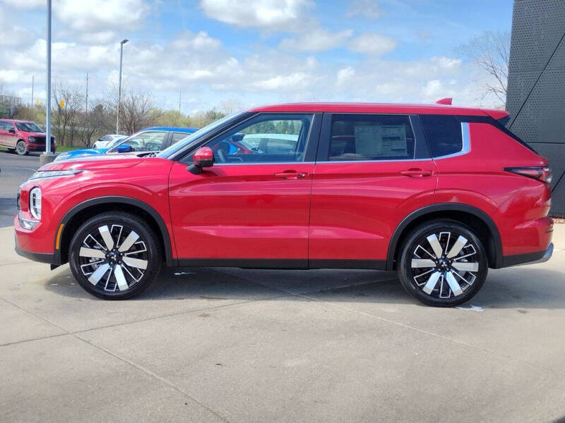 2026 Mitsubishi Outlander SE