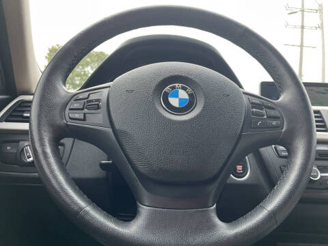 2015 BMW 3 Series 320i xDrive