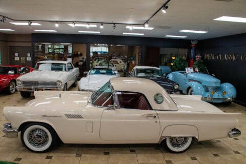 1957 Ford Thunderbird