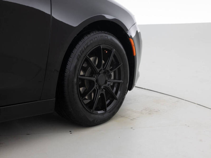 2017 Chrysler 200 Limited Platinum