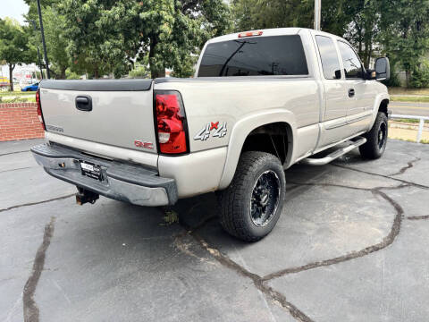 2004 GMC Sierra 2500HD SLT