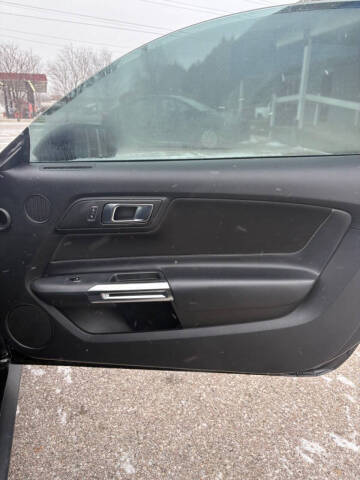 2020 Ford Mustang EcoBoost